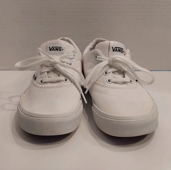 VANS DOHENY TRIPLE WHITE 8W PRE-OWNED - Picture 2 of 4